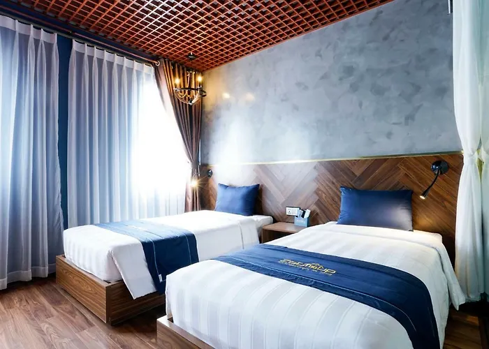 1925 Boutique Ha Long
